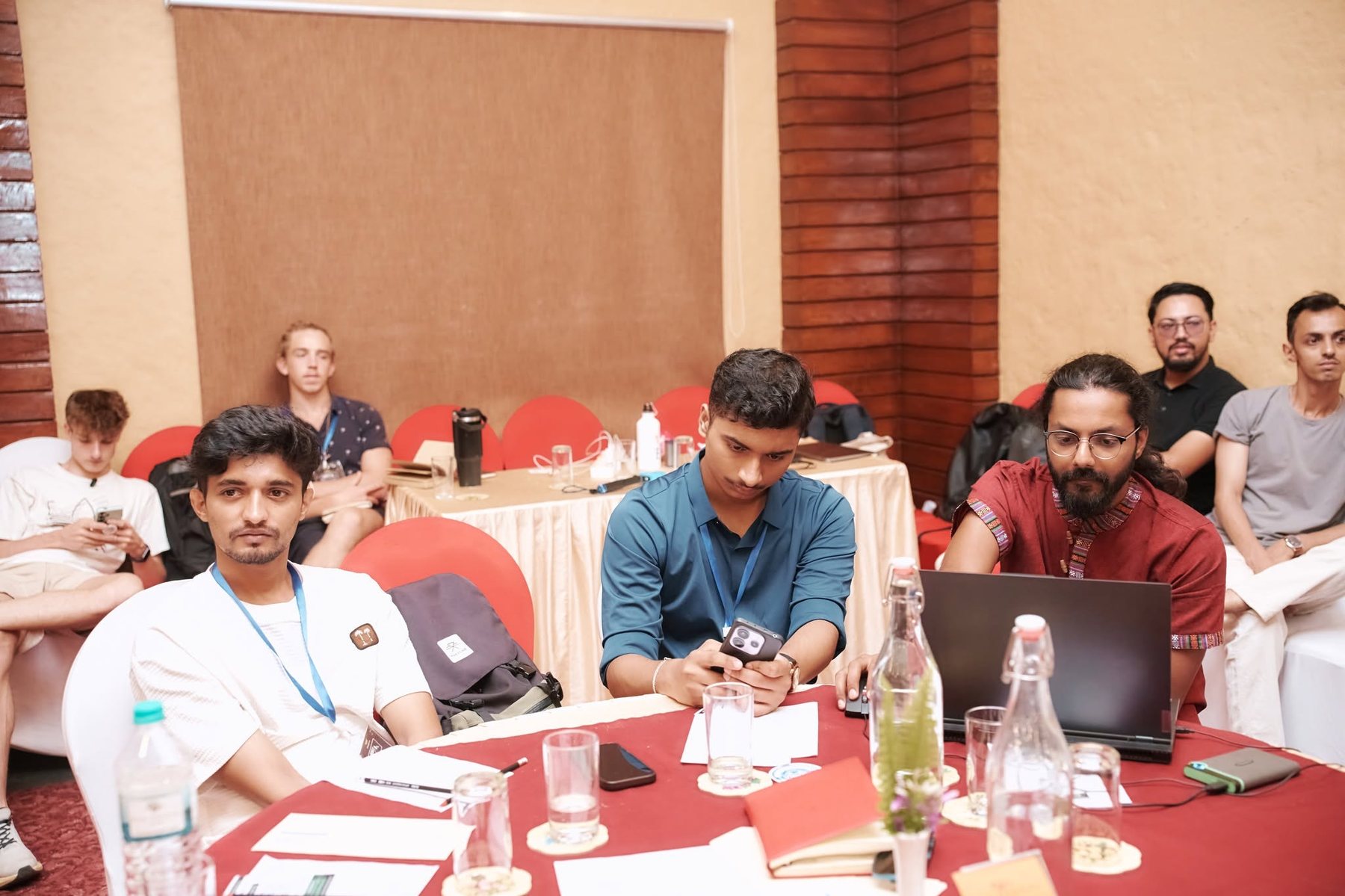 Small group business mastermind session Nomad Basecamp Pokhara